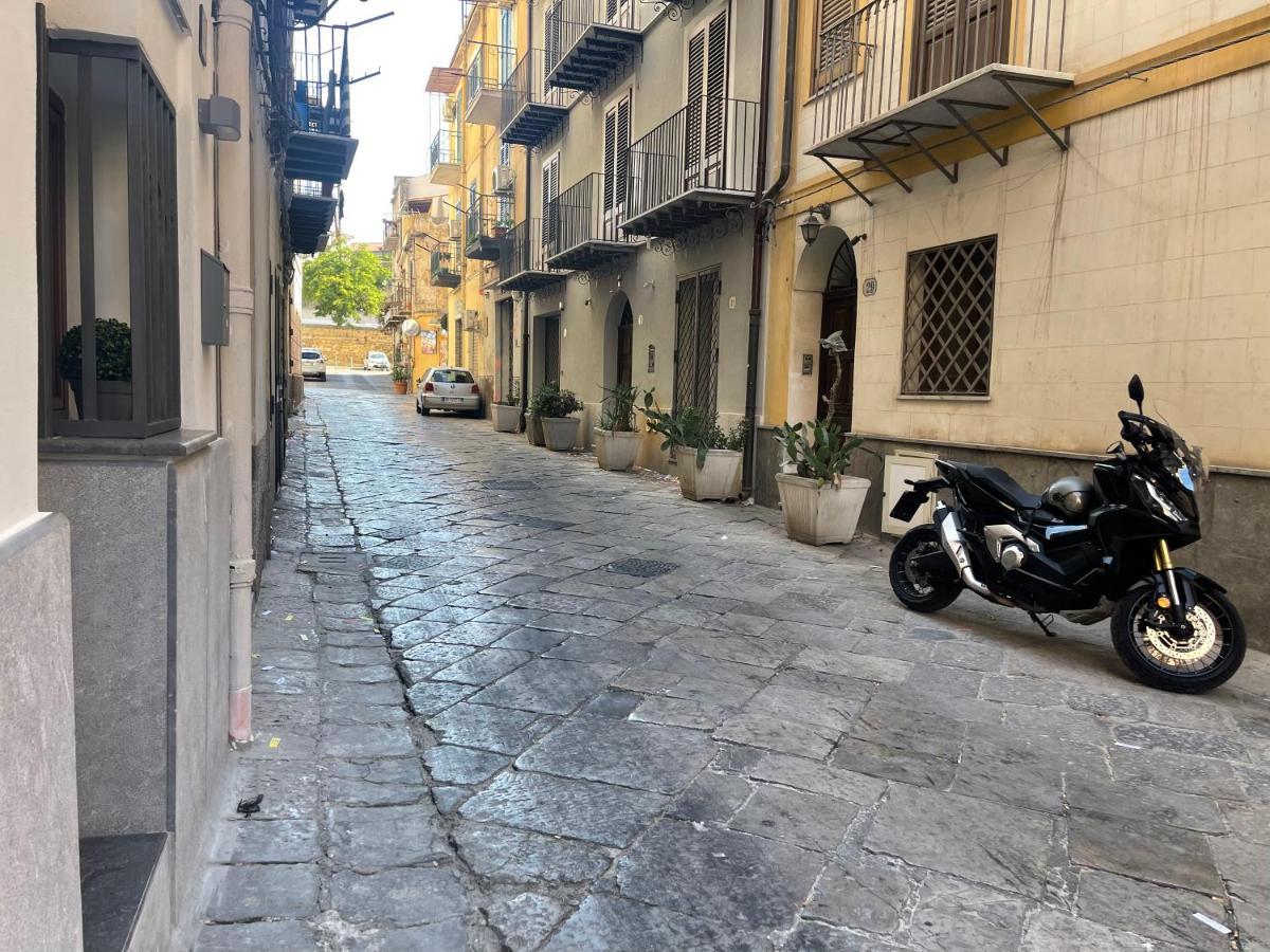 A Casa Di Ilary Villa Palermo Buitenkant foto